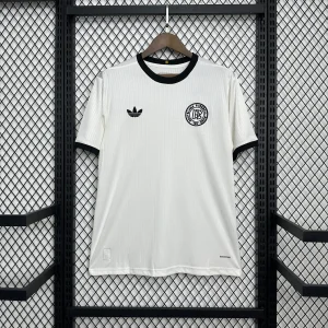 Alemania edición conmemorativa 25/26