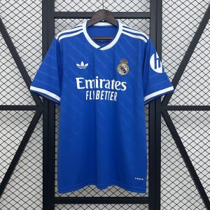 Real Madrid 3er kit 25/26