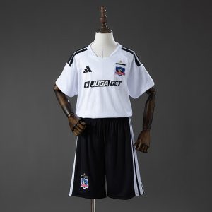 Kit de niño Colo-Colo local 26/27