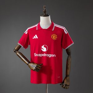 Manchester United local 26/27